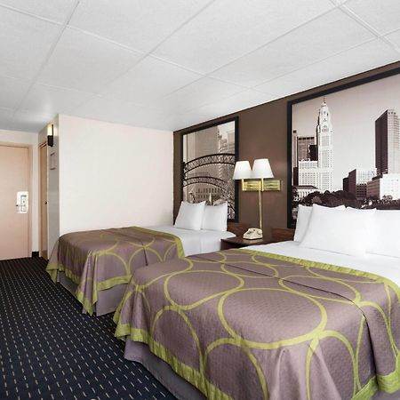 Hotel Super 8 By Wyndham Columbus Extérieur photo