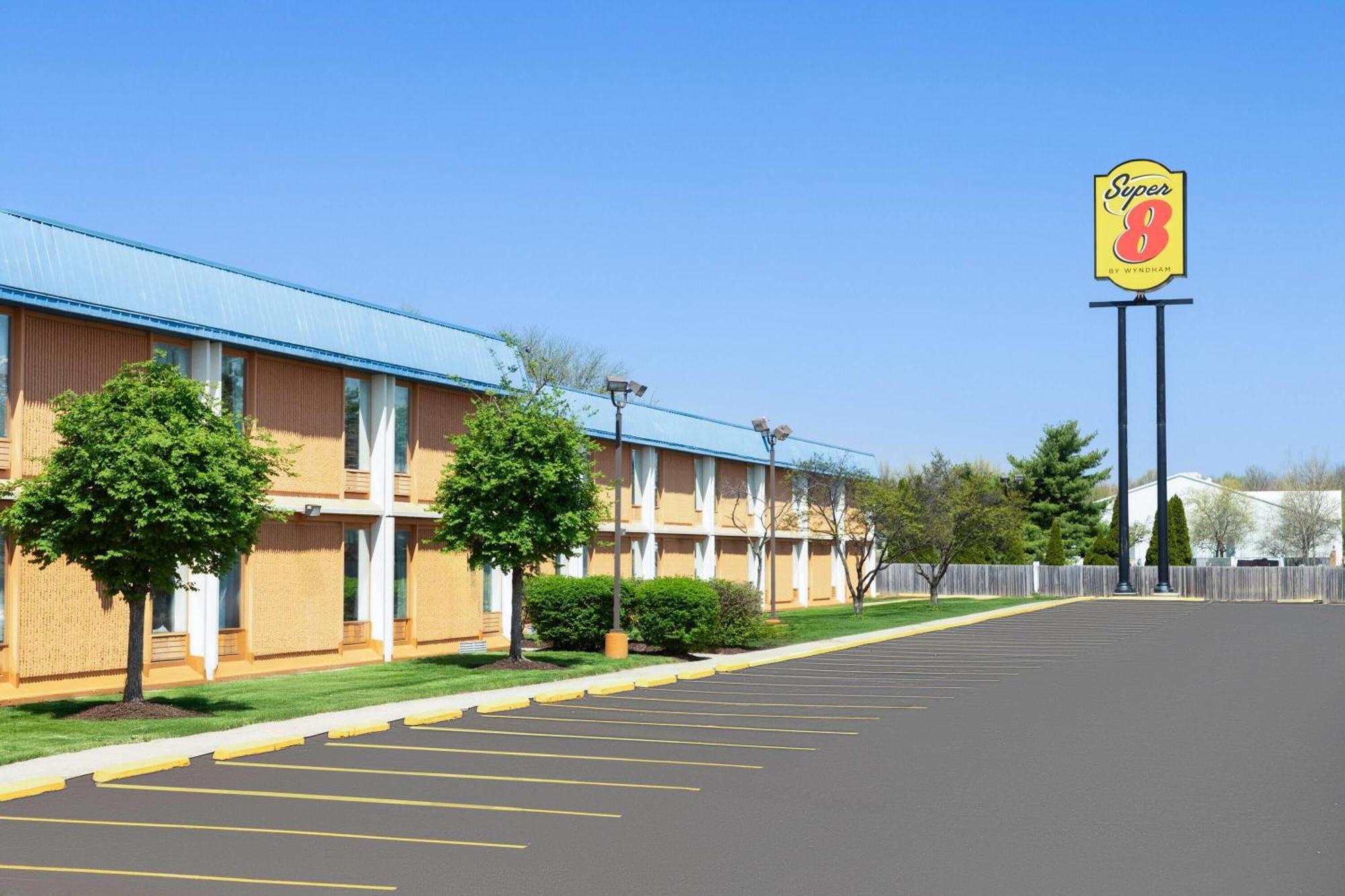 Hotel Super 8 By Wyndham Columbus Extérieur photo