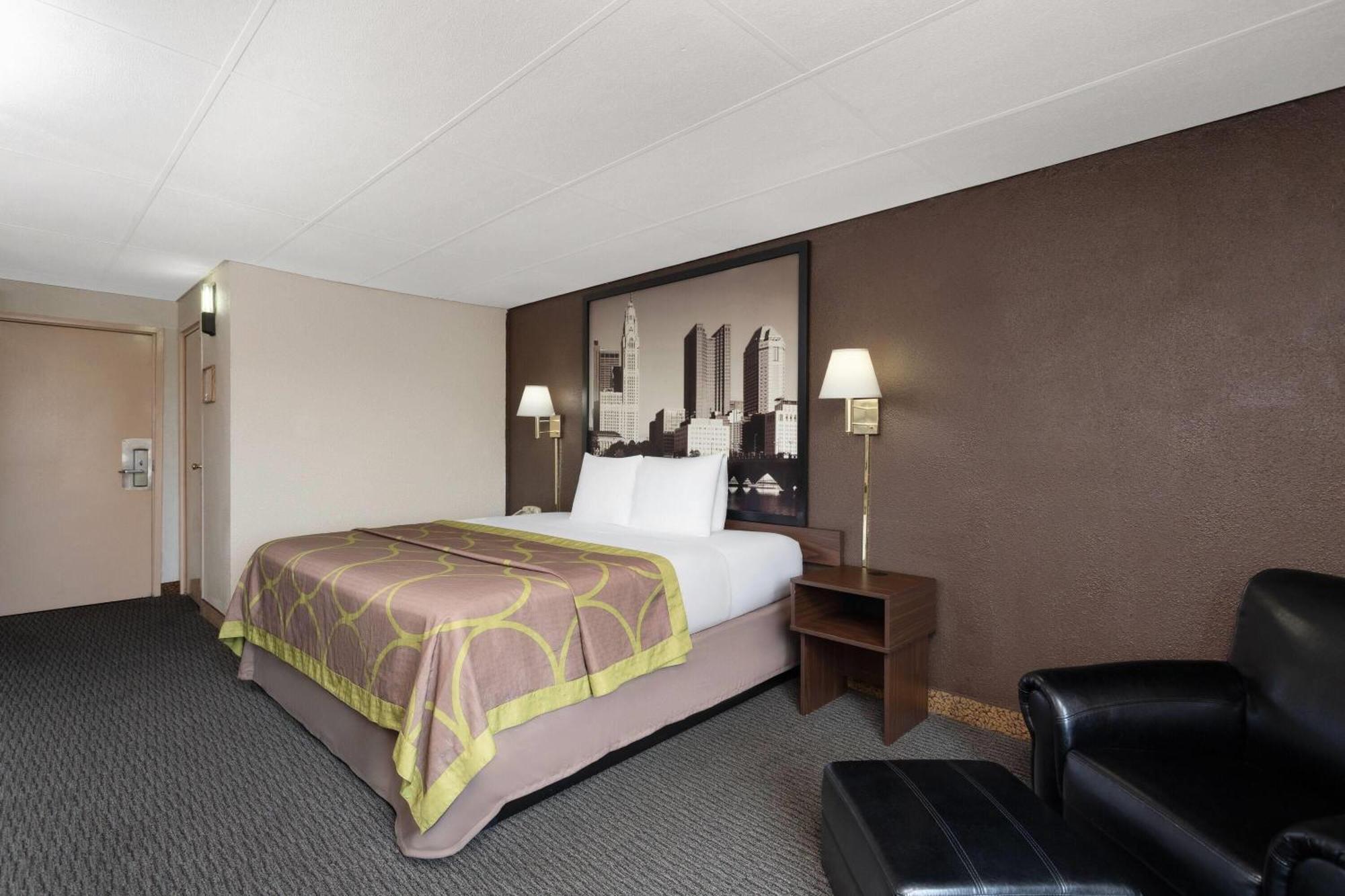 Hotel Super 8 By Wyndham Columbus Extérieur photo